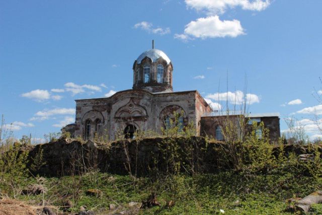 Глубокое. Каменная церковь